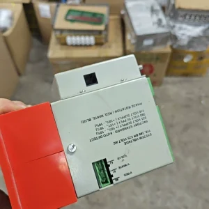 Komatsu 10SC32 Relay 100876726